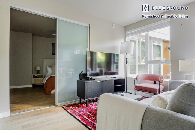 Foto del edificio - 2690 152nd Ave NE