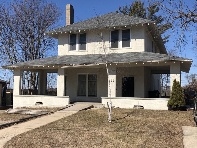 127 Spruce Street - 127 Spruce St