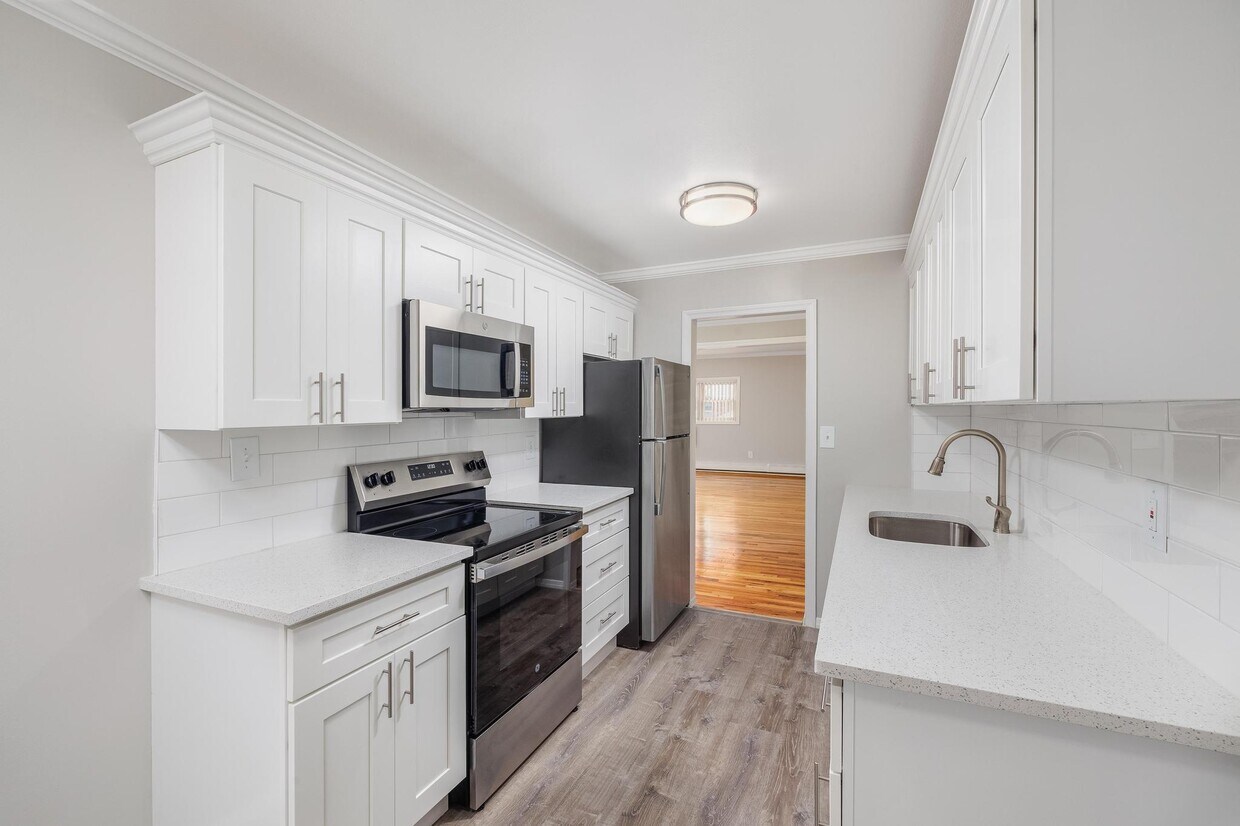 Foto principal - Maple Crest Apartments at Port Jefferson