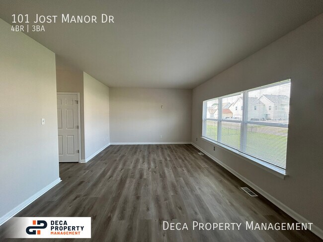Foto del edificio - 4 Bedroom 2.5 Bathroom House