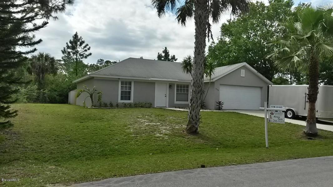 Foto principal - 1758 Tradewinds Ave SE