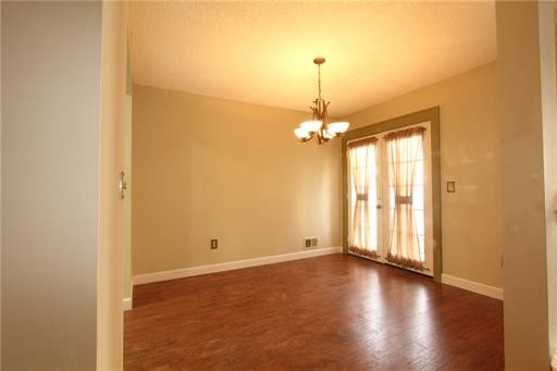 Foto del edificio - 15 Covington Ct