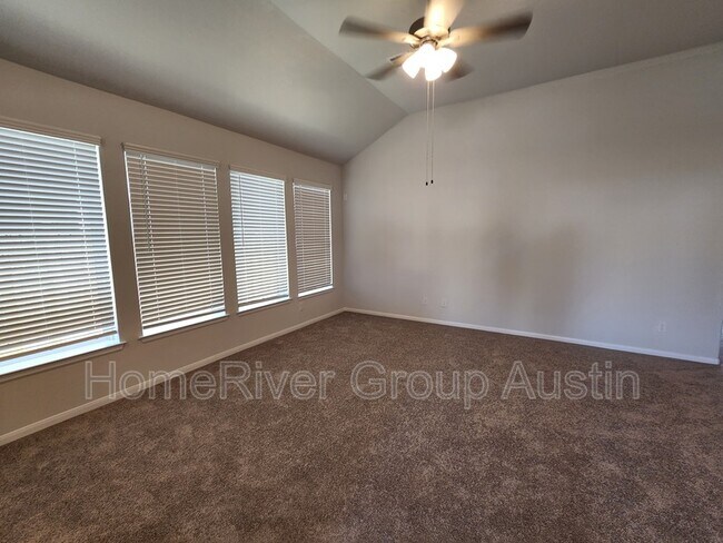 Foto del edificio - 862 Blue Oak Blvd