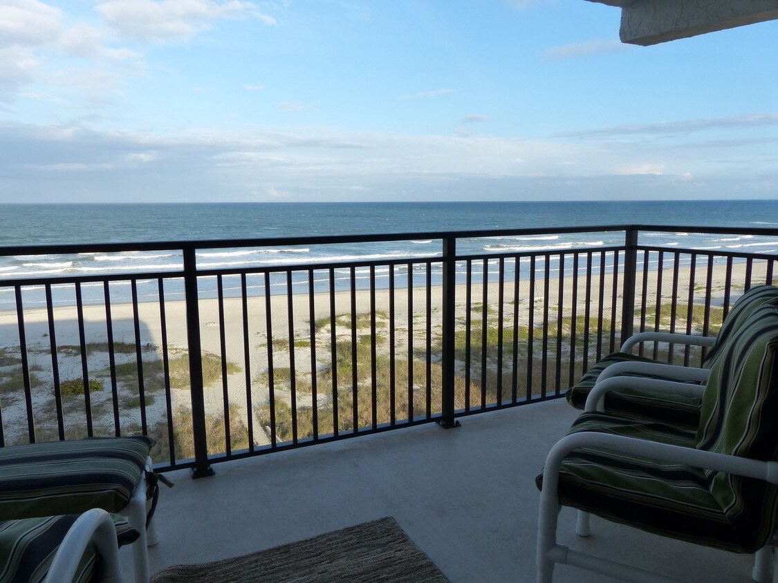 650 N Atlantic Ave, Cocoa Beach, FL 32931 Condo for Rent in Cocoa