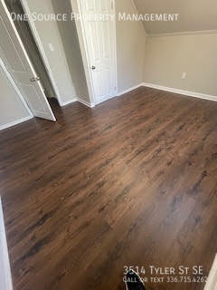 Foto del edificio - 3514 Tyler St SE