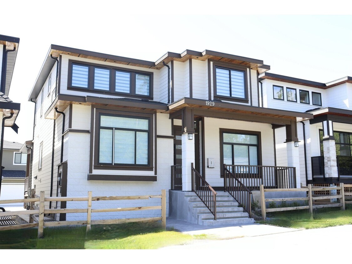 19xx1168 168 St, Surrey, BC V3Z 1K2 House for Rent in Surrey, BC