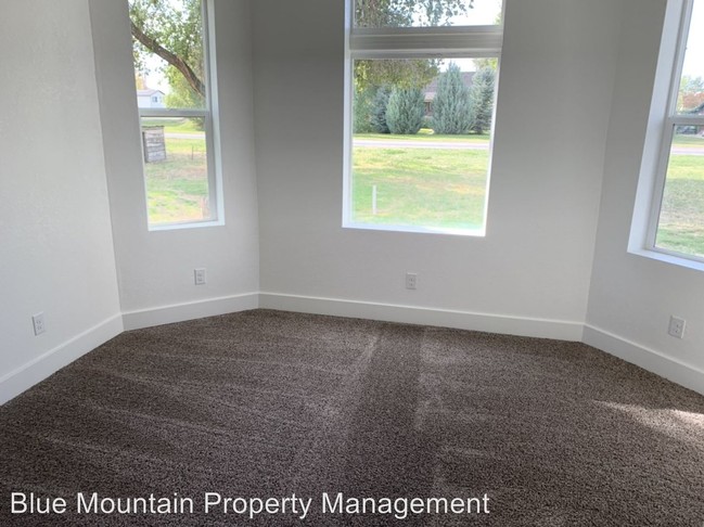 Building Photo - 4 br, 2 bath House - 6020 W 5600 S