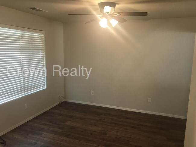 Building Photo - North East Tulare 3/2 - Delago neighborhood