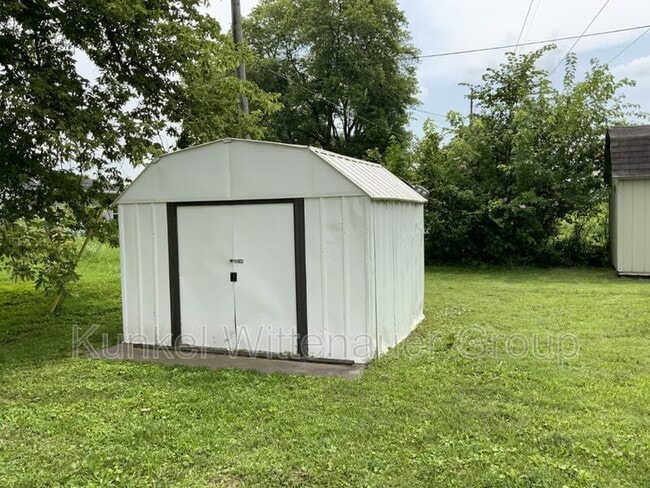 Photo - 203 Renee Dr House