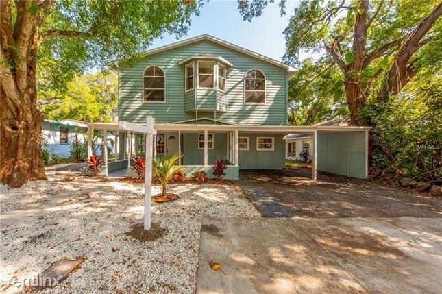 Primary Photo - 3 br, 2 bath House - 710 3rd Ave Ne