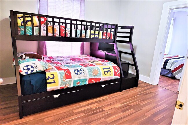 Foto del edificio - 2605 Avenue Q