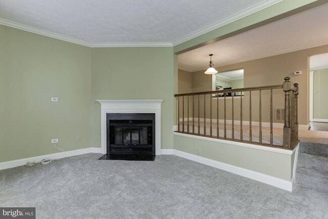 Foto del edificio - 7118 Eden Brook Dr
