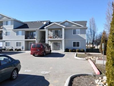 Building Photo - 3311 N Lakeharbor Ln