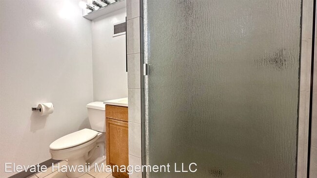 Building Photo - 2 br, 2 bath House - 1520 Ward Ave., #601