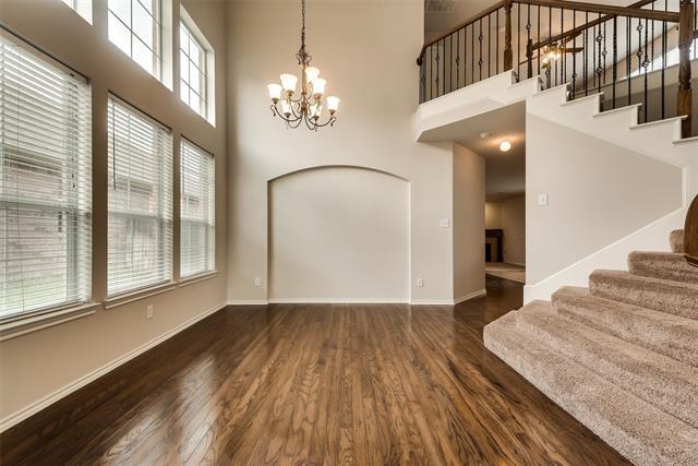 Building Photo - 8636 Lariat Cir