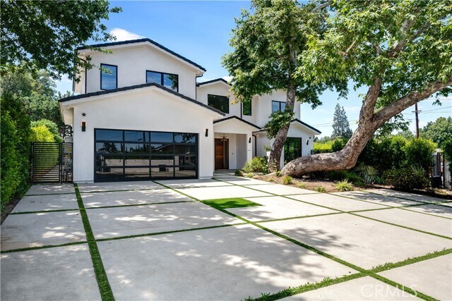 Building Photo - 23262 Gonzales Dr