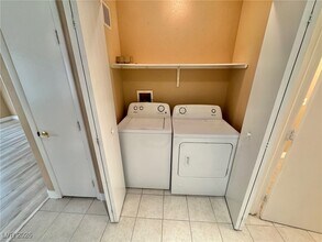 Building Photo - 10245 S Maryland Pkwy