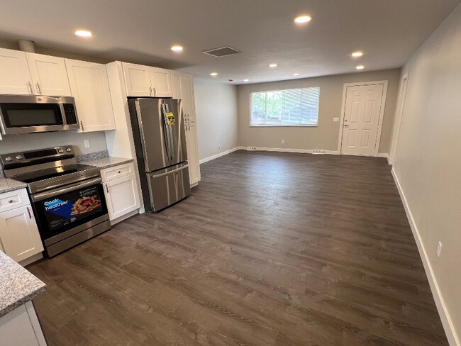 Foto del edificio - 425 S Oak St