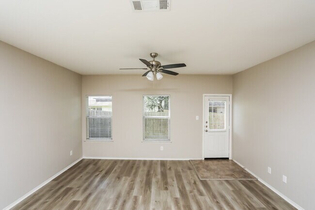 Building Photo - 9948 Chilmark Way