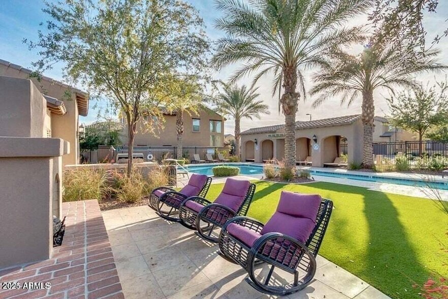 Foto principal - 15837 S 11th Way