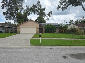 Building Photo - 915 Benninger Dr