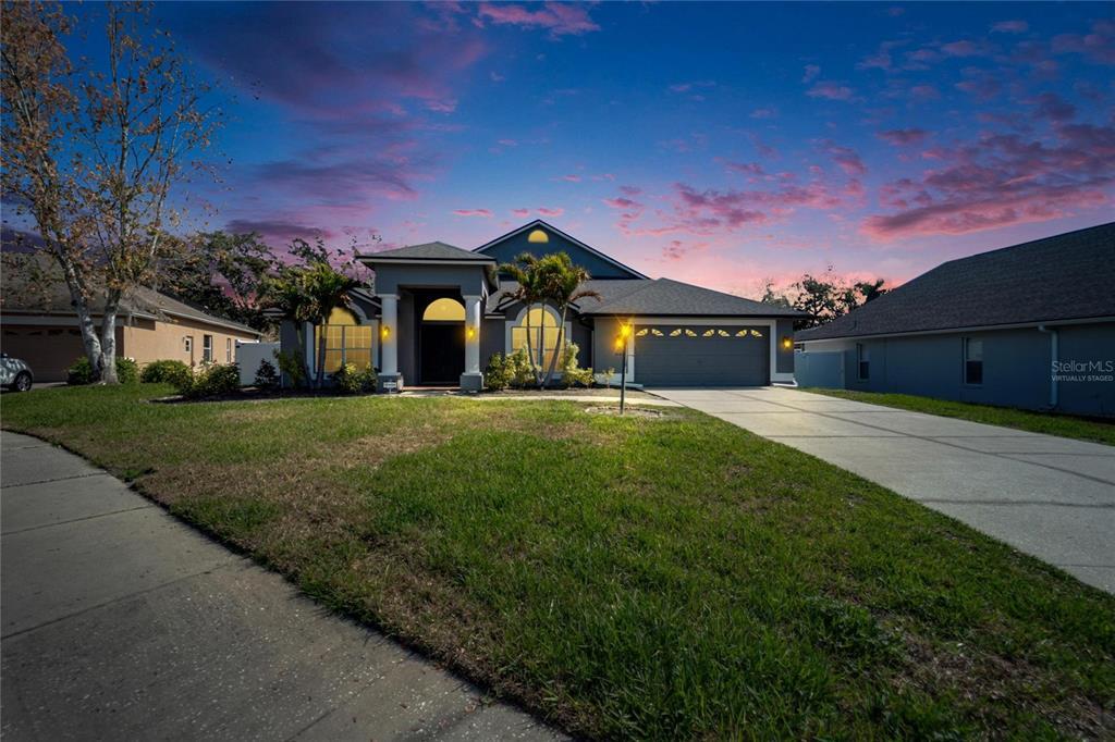 Primary Photo - 18507 Country Crest Pl