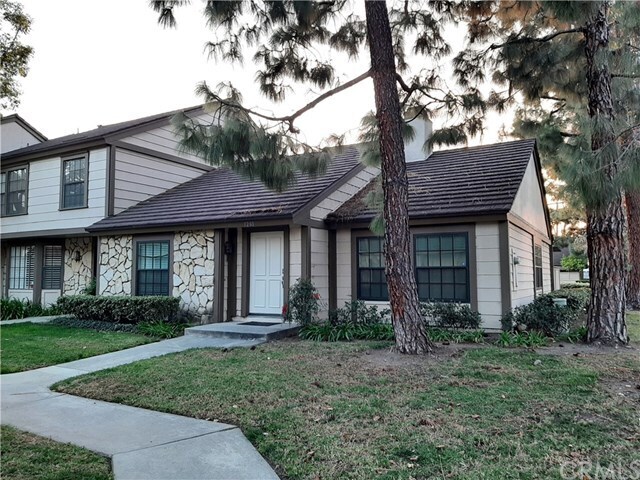 Primary Photo - 1260 Cambridge Dr