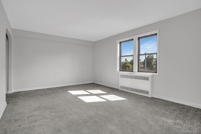 Building Photo - 73 Hilbert St