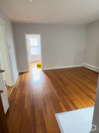 Building Photo - 474 Commonwealth Ave