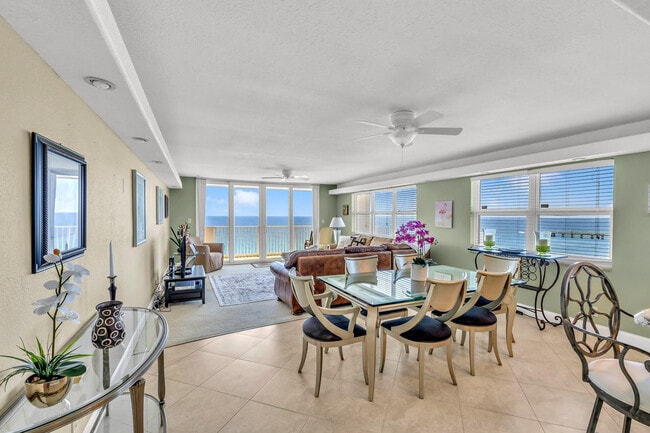 Building Photo - 3000 S Ocean Dr