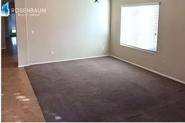 Building Photo - 14951 N 145th Ave