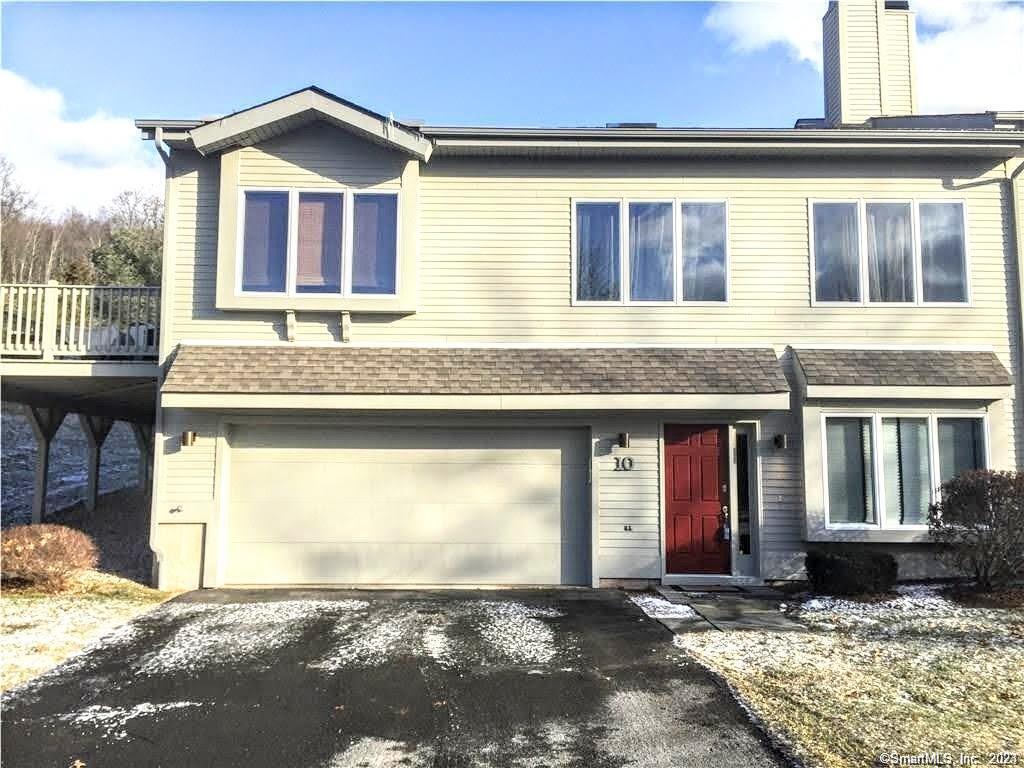 10 Thistle Hollow Unit 10, Avon, CT 06001 Condo for Rent in Avon, CT