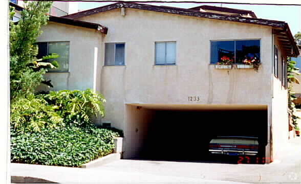 Primary Photo - 1233 Stanford St
