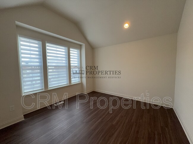 Foto del edificio - 411 Heritage Terrace Ln