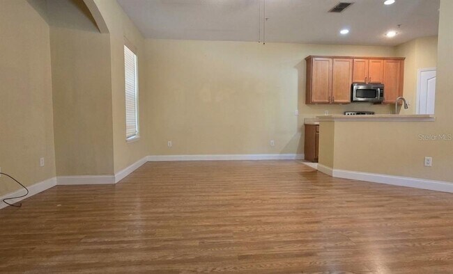 Building Photo - 2921 Pine Oak Trail