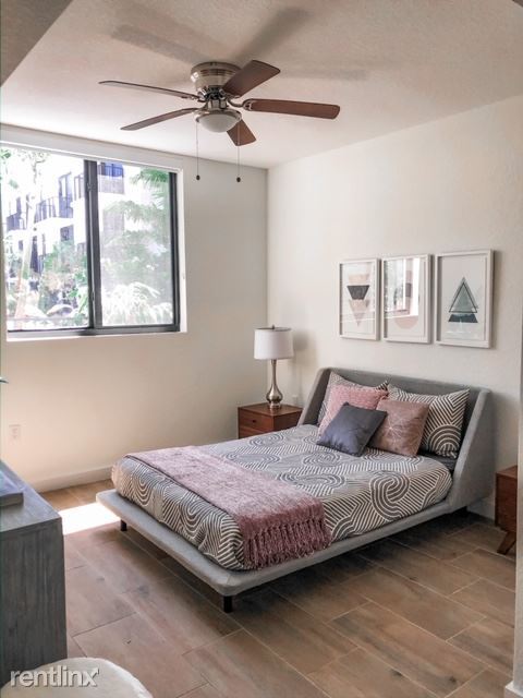 Foto del edificio - 6230 SW 8th St