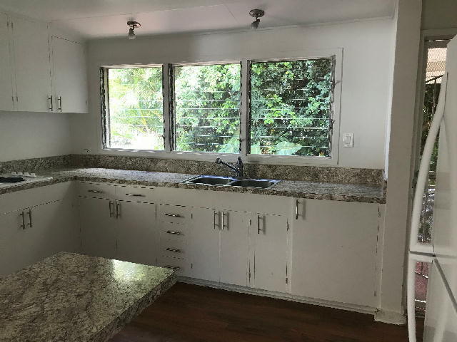 Building Photo - 2666 E Manoa Rd