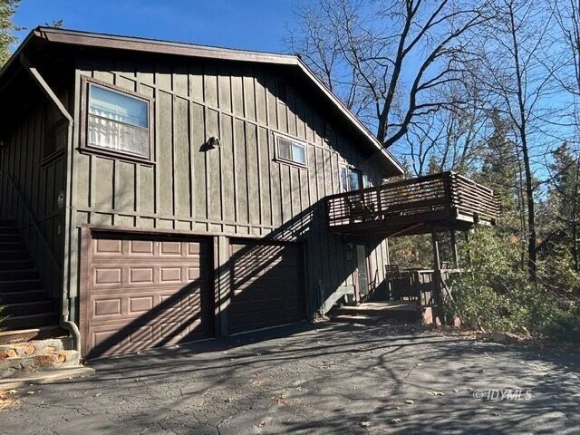 Foto del edificio - 25405 Seneca Dr