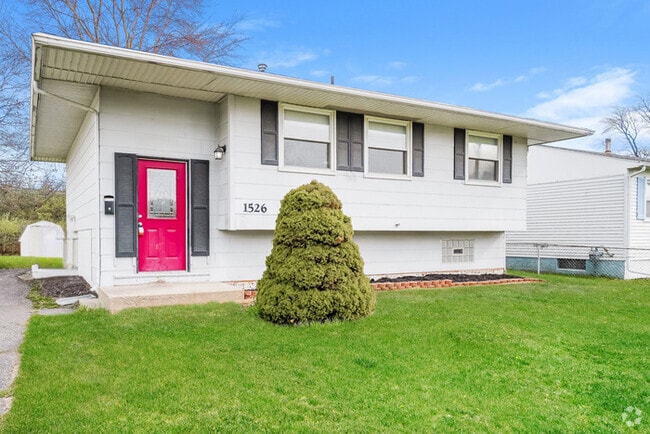 Building Photo - 1526 Burley Dr