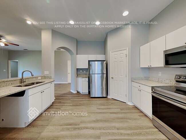 Foto del edificio - 6367 Alamanda Hills Dr