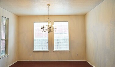 Building Photo - 22147 Canyonwood Park Ln