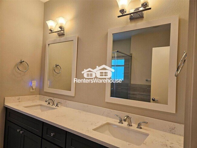 Foto del edificio - 2621 Hutchins St