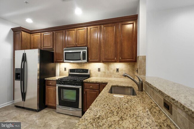 Building Photo - 4425 Beechstone Ln