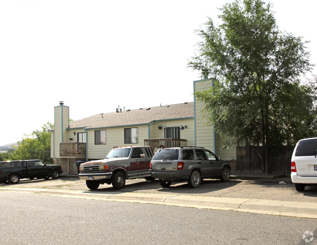 Building Photo - West 3rd Townhomes