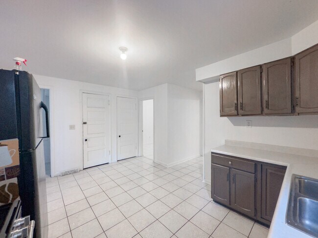 Foto del edificio - 1910 N Kedvale Ave