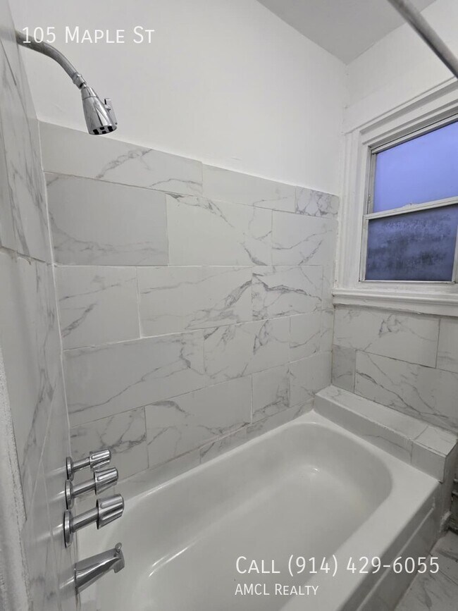 Foto del edificio - 105 Maple St