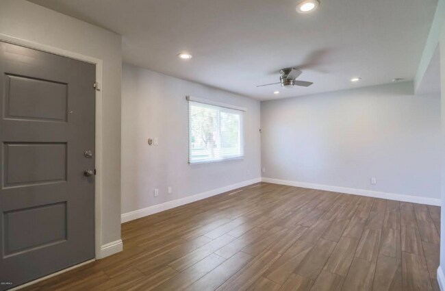Building Photo - 8237 E McDonald Dr