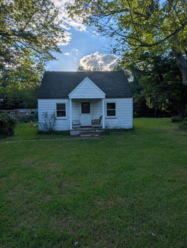 Building Photo - 5422 Ruby Dr