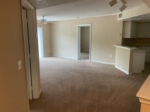 Building Photo - 4163 N Haverhill Rd