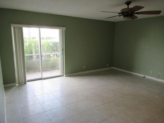 Foto del edificio - 22735 SW 66th Ave